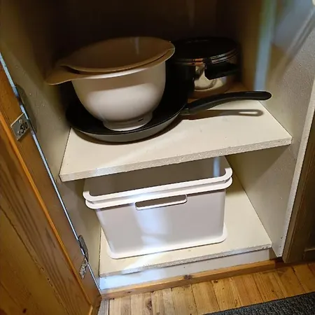 ホテル Hyvaerilae Youth- And Centre