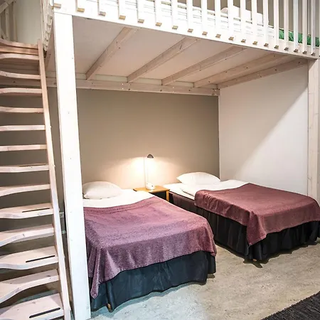 Hyvaerilae Youth- And Centre Nurmes