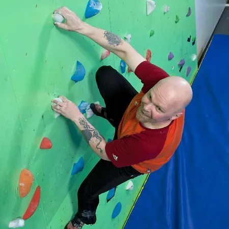 ホテル Hyvaerilae Youth- And Centre 3*